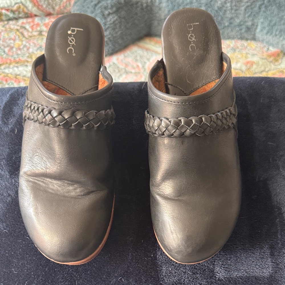 b.o.c. Women's Black Leather Mules with Braided Detail